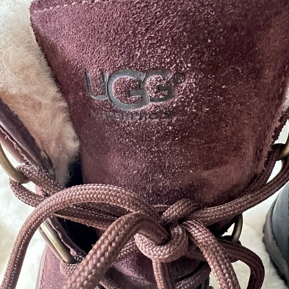 UGG AUSTRALIAN OSTRANDER BOOT - Picture 6 of 6